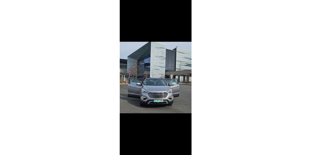 Hyundai Grand Santa Fe 168.000 km 16.450 &euro; Stadtallendorf 35260