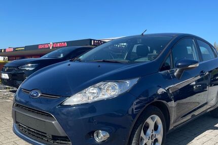 Ford Fiesta 123.500 km 3.950 &euro; Seesen 38723