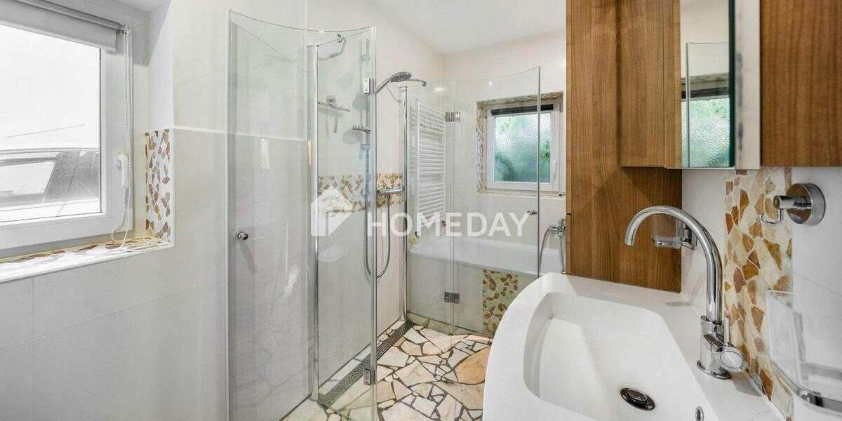 Mehrfamilienhaus, Wohnhaus Delmenhorst Deichhorst - 1 Zimmer, 231 m&sup2;, 520.000&euro; | Angebot:24723872