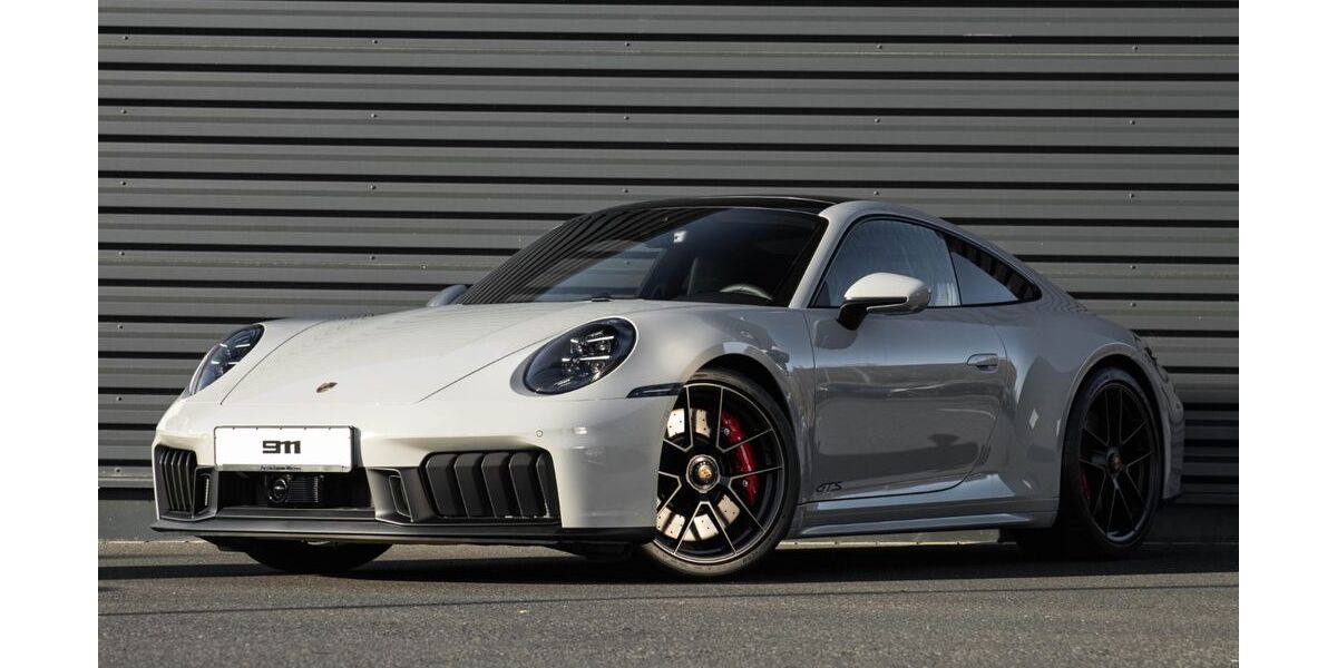 Porsche 992 14.900 km 177.890 &euro; Estenfeld 97230