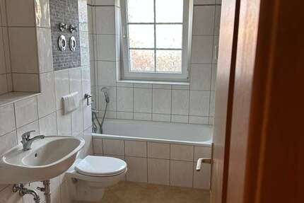 Wohnung zum Mieten in WiesenburgMarkOT Schmerwitz 496 € 70.84 m² 3 zimmer