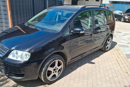 VW Touran 267.000 km 550 &euro; Walldorf (bei Heidelberg) 69190