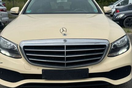 Mercedes-Benz E 200 427.222 km 7.000 &euro; Gelenberg 53539