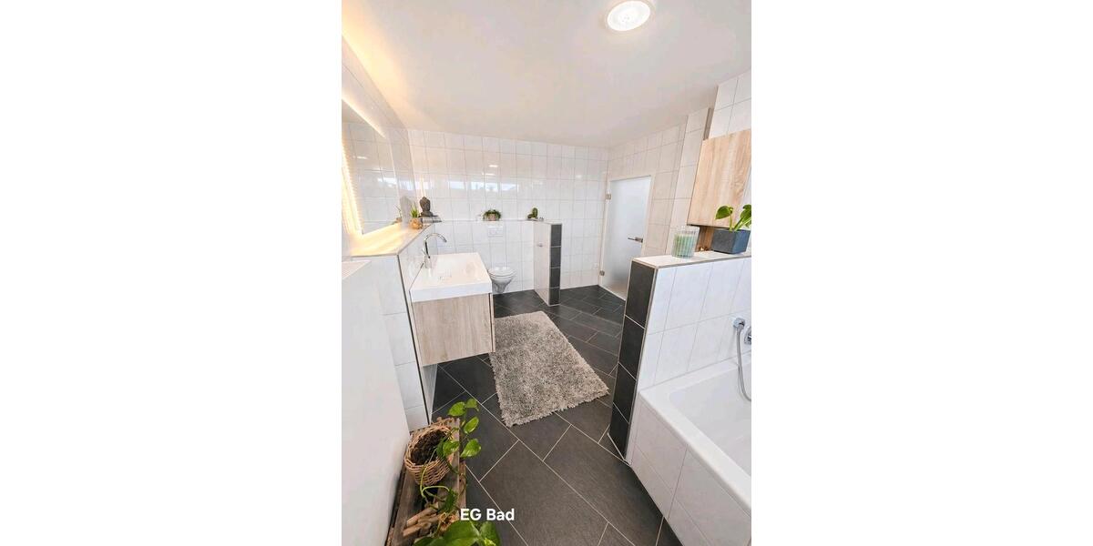 Mehrfamilienhaus, Wohnhaus Haßfurt - 15 Zimmer, 350 m&sup2;, 585.000&euro; | Angebot:26342367