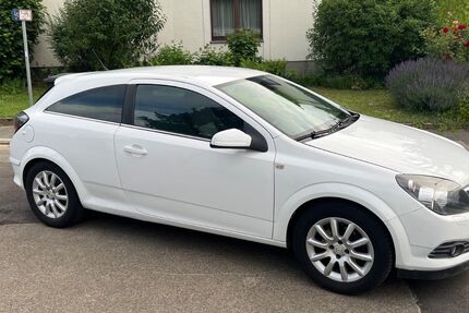 Opel Astra 125.000 km 2.950 &euro; Hofheim am Taunus 65719