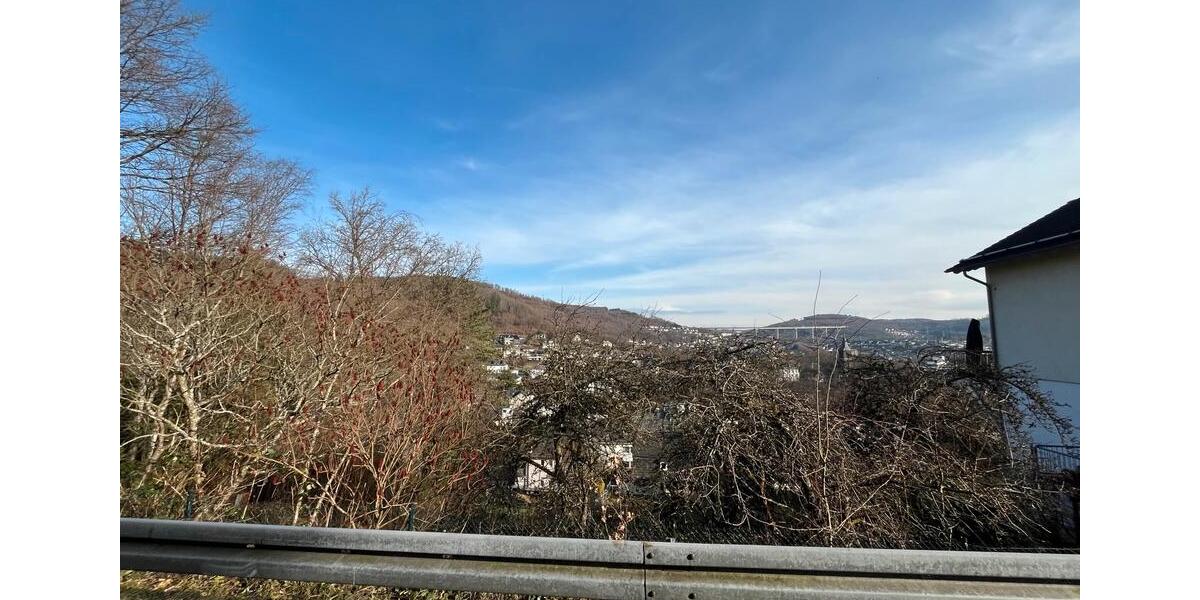 Einfamilienhaus Siegen Eiserfeld - 7 Zimmer, 135 m&sup2;, 260.000&euro; | Angebot:26904115