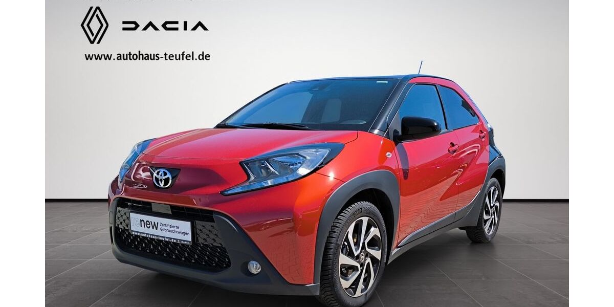 Toyota Aygo (X) 5.041 km 15.390 &euro; Beckum 59269