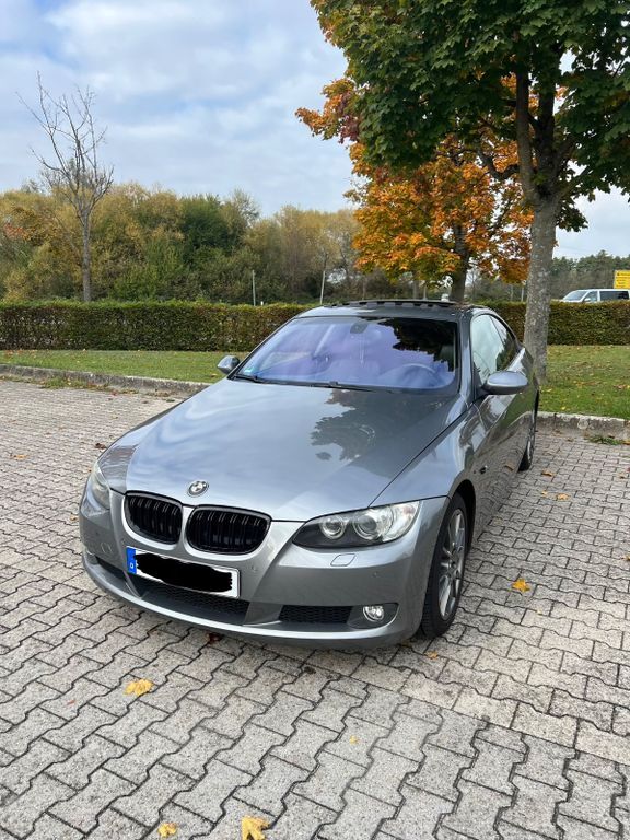 BMW 320 158.000 km 9.000 € Durmersheim 76448