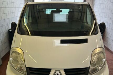 Renault Trafic 179.300 km 7.485 &euro; Dresden 01259
