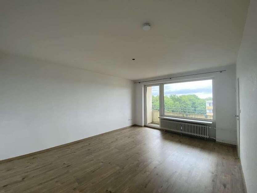 Wohnung zum Mieten in Wuppertal 305 € 38 m²