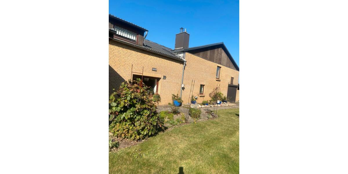 Einfamilienhaus Eddelak - 8 Zimmer, 180 m&sup2;, 315.000&euro; | Angebot:27081738