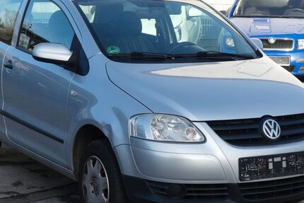 VW Fox 132.000 km 1.799 € Leverkusen 51379