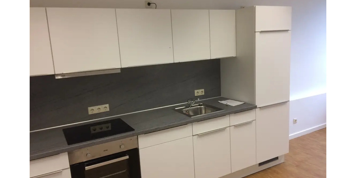 Möblierte Büros in Dresdens Bestlage - 5. Etage, sofort bezugsfertig zimmer