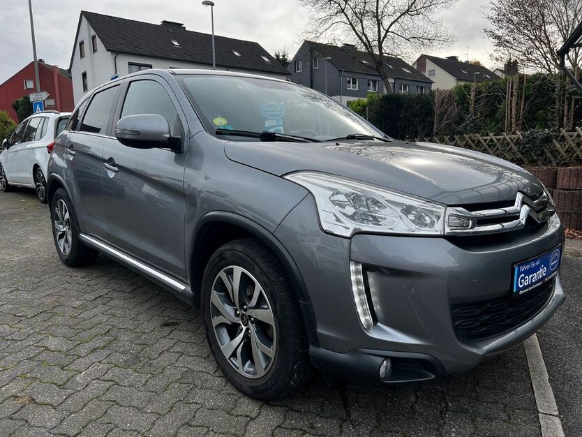 Citroen C4 111.352 km 8.600 € Bochum 44791