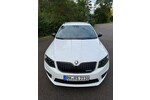 Skoda Octavia RS 245 224.000 km 10.399 € Schwanstetten 90596