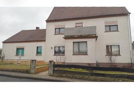 Haus Gießen Anneröder Siedlung - 10 Zimmer, 220 m&sup2;, 219.000&euro; | Angebot:25006355