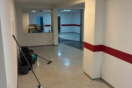 Gewerbeobjekt Bad Windsheim - 1.200&euro; | Angebot:24831381