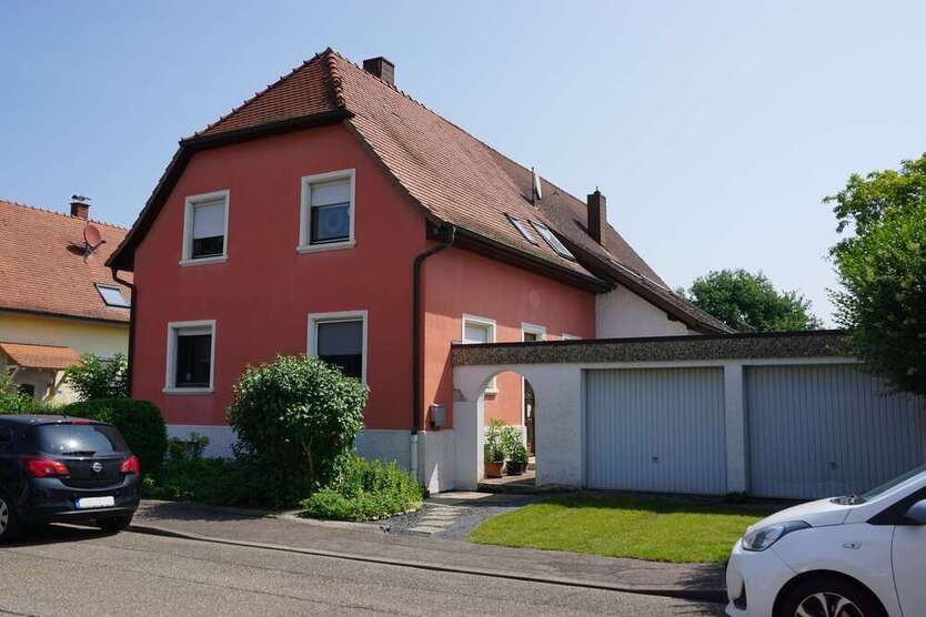 Haus zum Kaufen in Kehl 484.000 € 204.01 m²