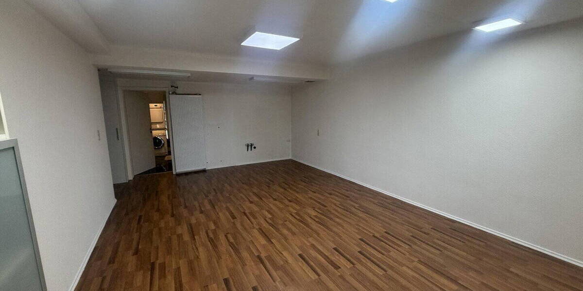 Einfamilienhaus Jestetten - Altenburg Altenburg - 7 Zimmer, 204 m&sup2;, 500.000&euro; | Angebot:25663329