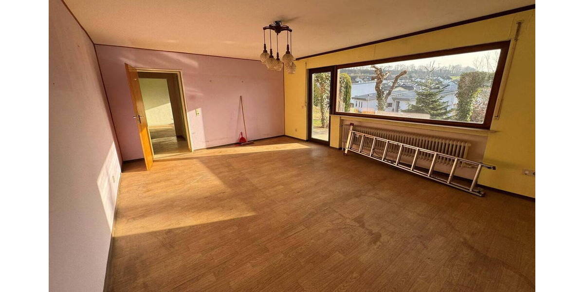Einfamilienhaus Nidda - 6 Zimmer, 160 m&sup2;, 340.000&euro; | Angebot:26306906