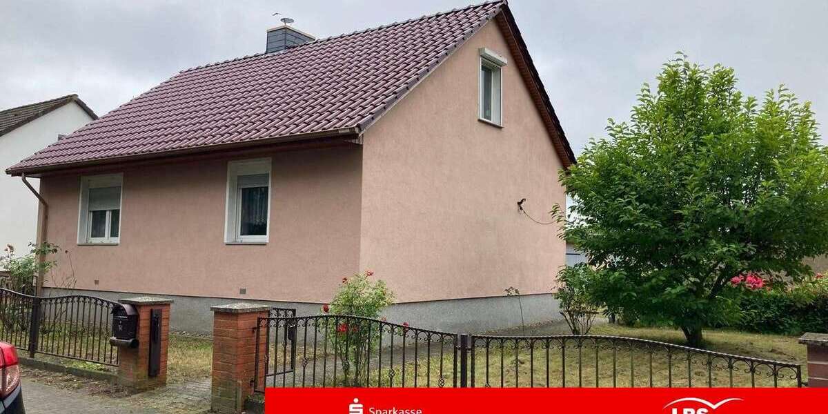 Haus zum Kaufen in Friedland 103.000 € 77 m² 4 zimmer