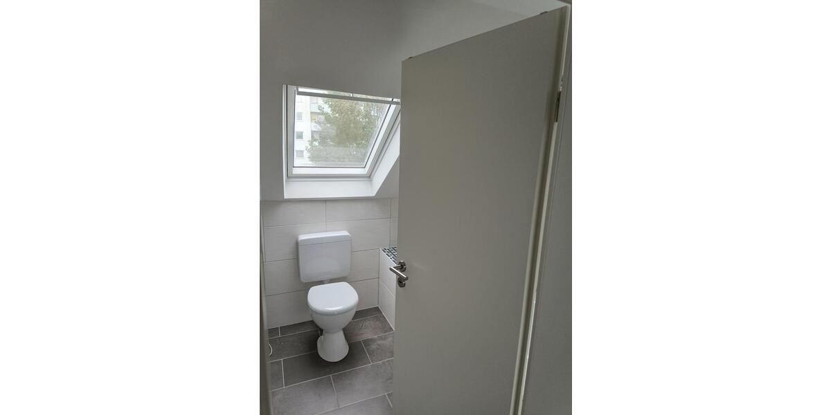 Etagenwohnung Blomberg - 5 Zimmer, 116 m&sup2;, 145.000&euro; | Angebot:26837758