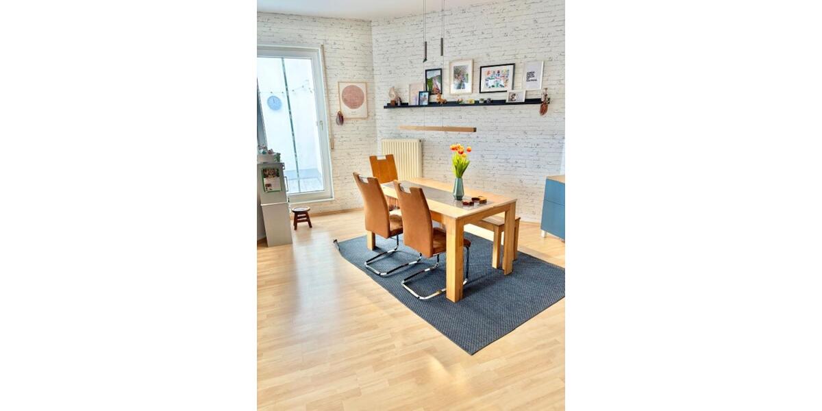 Etagenwohnung Schwetzingen - 4.5 Zimmer, 116 m&sup2;, 1.350&euro; | Angebot:25023191