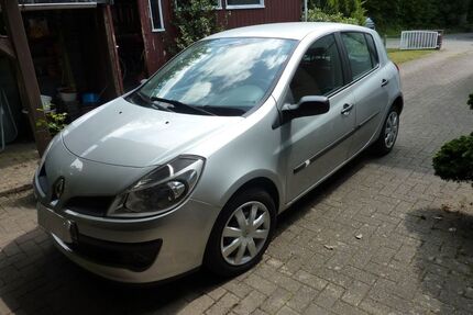 Renault Clio 125.000 km 2.250 &euro; Egestorf 21272