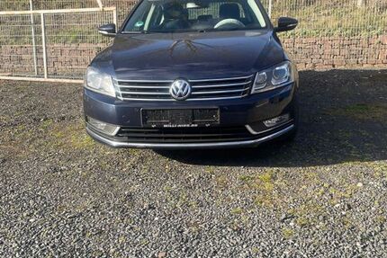 VW Passat 135.000 km 5.800 &euro; Uslar 37170