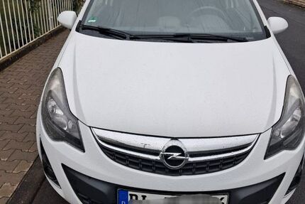 Opel Corsa 136.999 km 3.999 &euro; Messel 64409