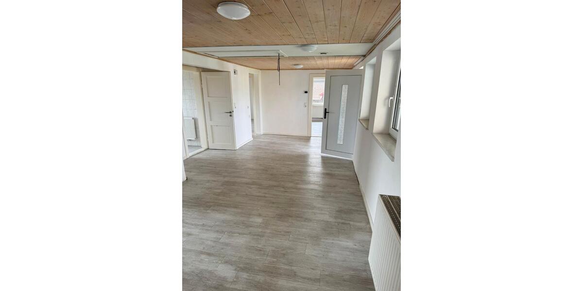 Etagenwohnung Ruhstorf an der Rott - 5 Zimmer, 92 m&sup2;, 650&euro; | Angebot:26347031