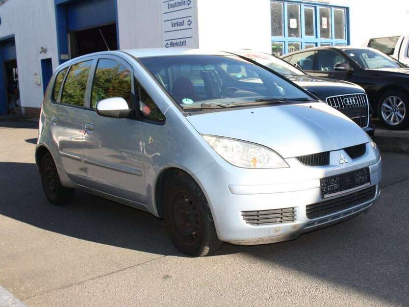 Mitsubishi Colt 131.522 km 1.999 € Böhlen 04564