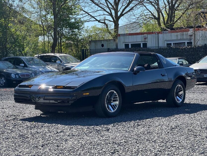 Pontiac Firebird 296.000 km 8.990 € Waldfeucht 52525