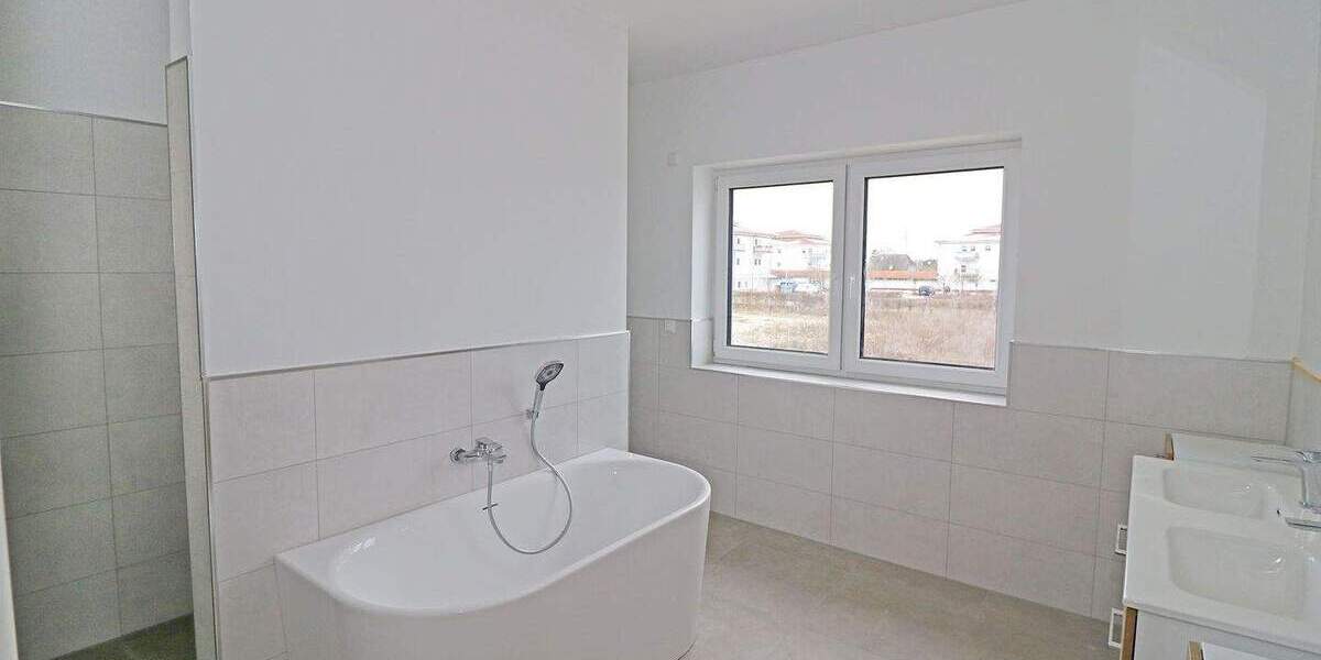 Doppelhaushälfte Dessau-Roßlau Kochstedt - 4 Zimmer, 133 m&sup2;, 1.700&euro; | Angebot:24623310