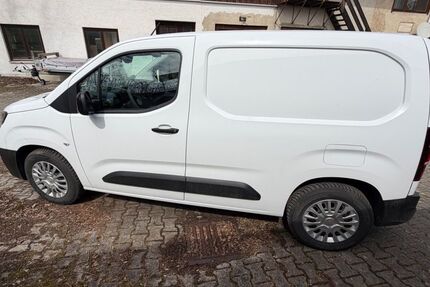 Toyota Proace City 3.700 km 21.899 &euro; Buch am Buchrain 85656