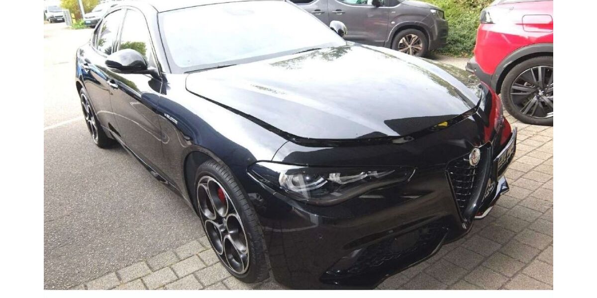Alfa Romeo Giulia 24.682 km 37.475 &euro; Pohlheim 35415