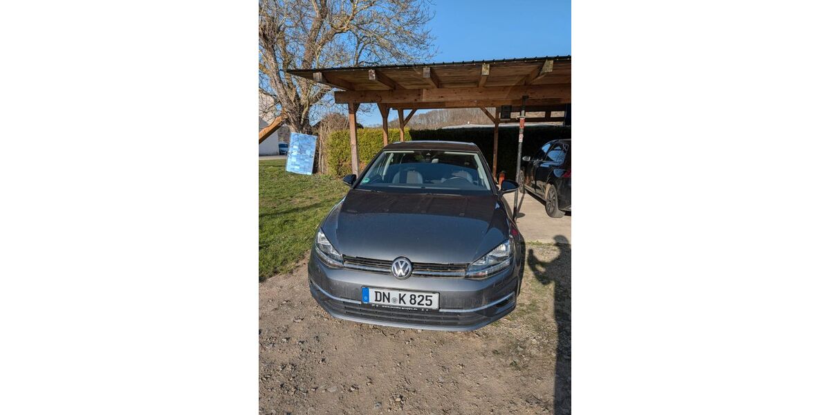 VW Golf 37.200 km 18.400 &euro; Heimbach 52396