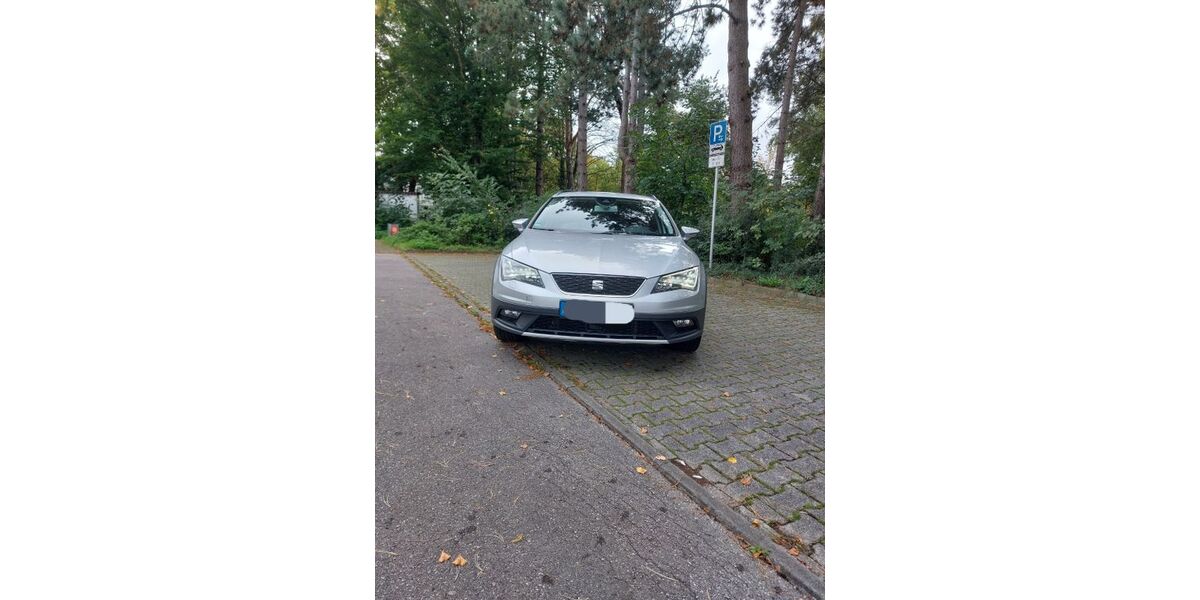 Seat Leon 106.000 km 13.500 &euro; Gersthofen 86368