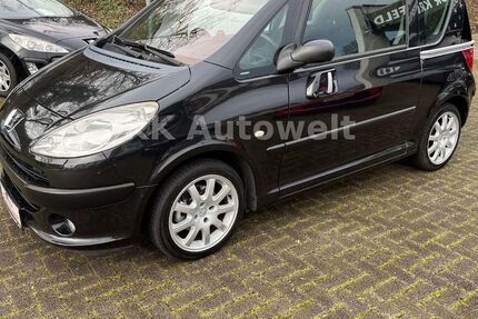 Peugeot 1007 132.000 km 2.990 &euro; Krefeld 47805