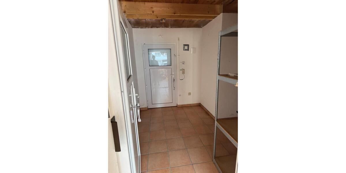 Erdgeschoßwohnung Osterode am Harz - 2.5 Zimmer, 65 m&sup2;, 110.000&euro; | Angebot:25383277