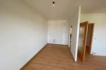 Etagenwohnung Suhl Neundorf - 4 Zimmer, 64 m&sup2;, 340&euro; | Angebot:25645765