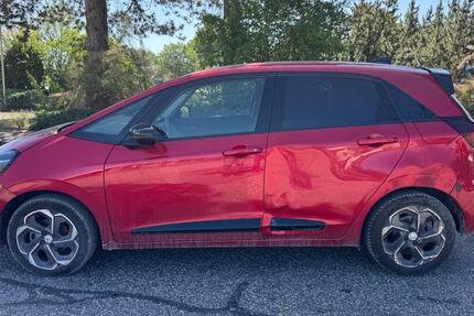Honda Jazz 21.411 km 13.490 &euro; Barsbüttel 22885