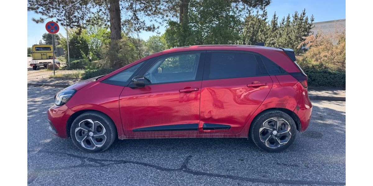 Honda Jazz 21.411 km 13.490 &euro; Barsbüttel 22885
