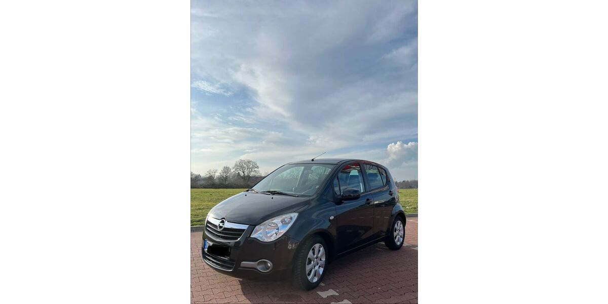 Opel Agila 216.000 km 1.900 &euro; Düren 52351