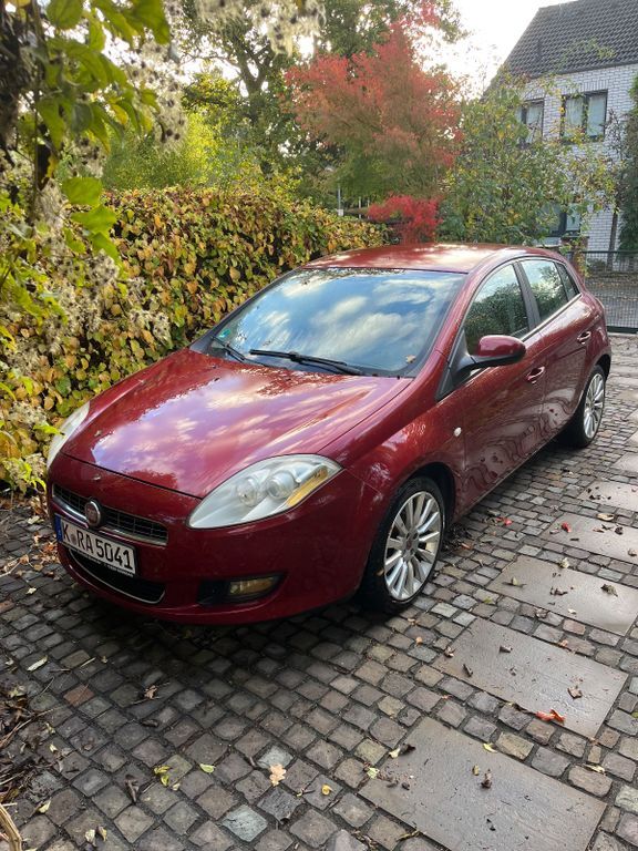 Fiat Bravo 170.000 km 1.800 € Köln 51107