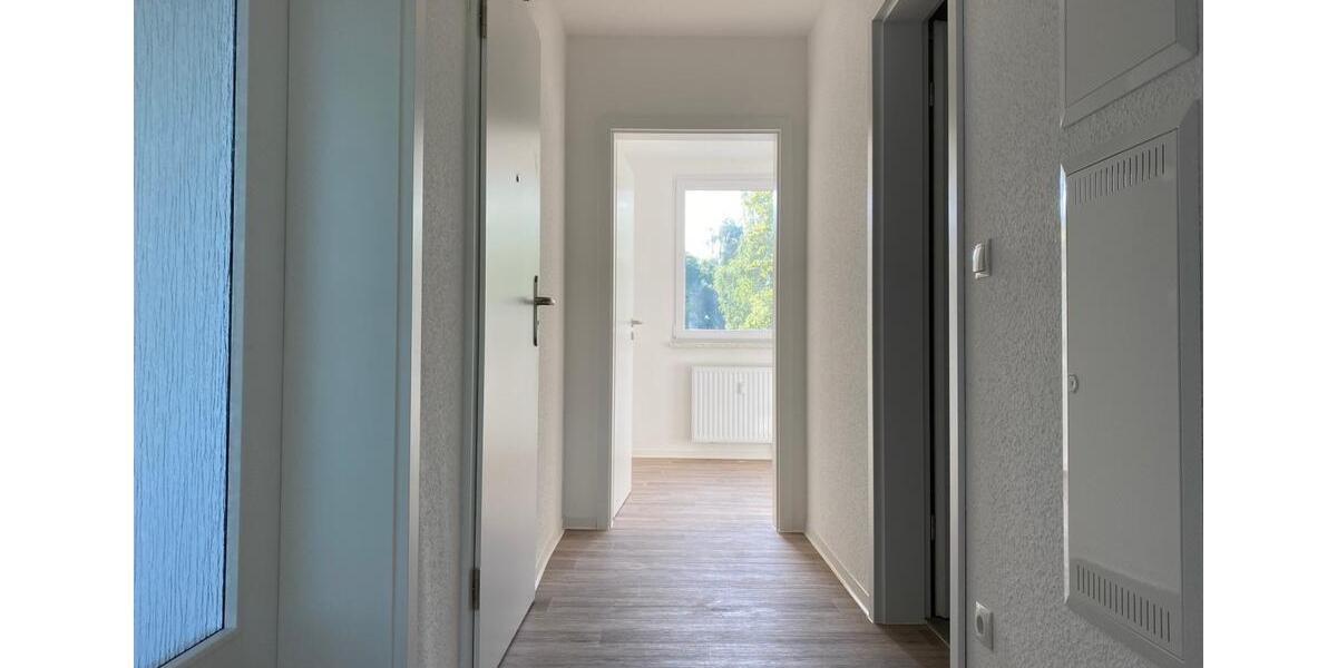 Erdgeschoßwohnung Staßfurt - 2 Zimmer, 49 m&sup2;, 396&euro; | Angebot:26366810