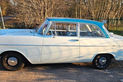 Opel Rekord 55.000 km 6.950 &euro; Barsbüttel 22885