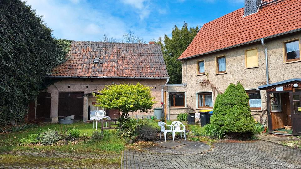 Einfamilienhaus Naumburg (Saale) - 9 Zimmer, 170 m&sup2;, 260.000&euro; | Angebot:26630153