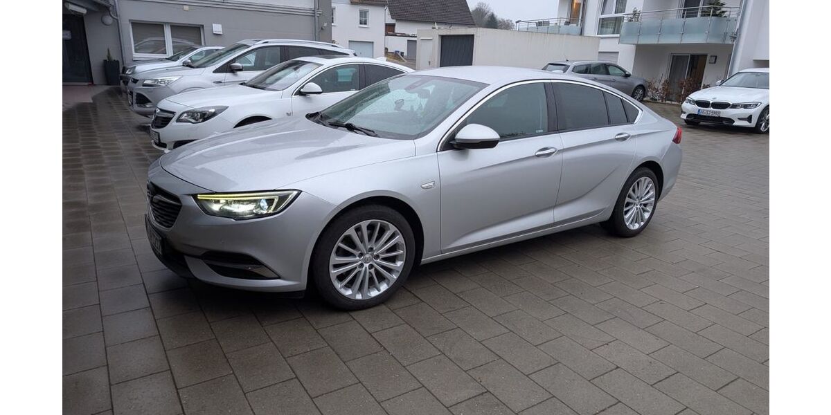 Opel Insignia 130.000 km 12.000 &euro; Ellwangen (Jagst) 73479
