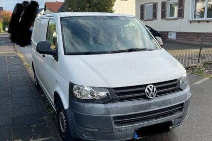VW T5 Transporter 160.000 km 12.500 € Lage 32791